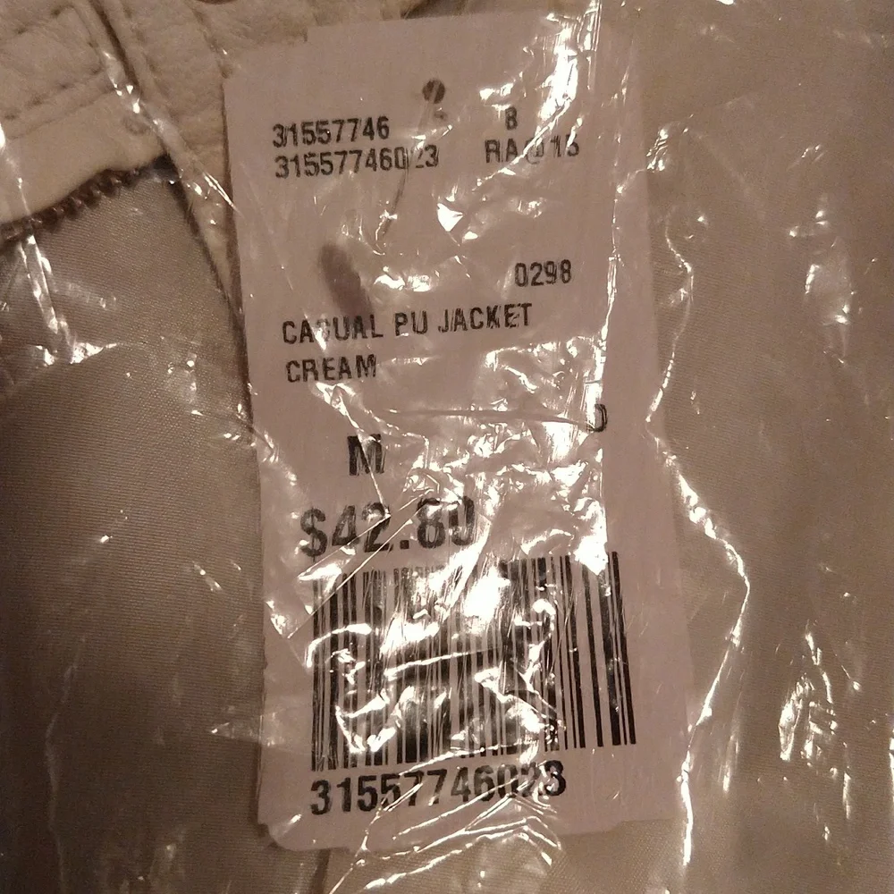 Jacket - Picture 8 of 16